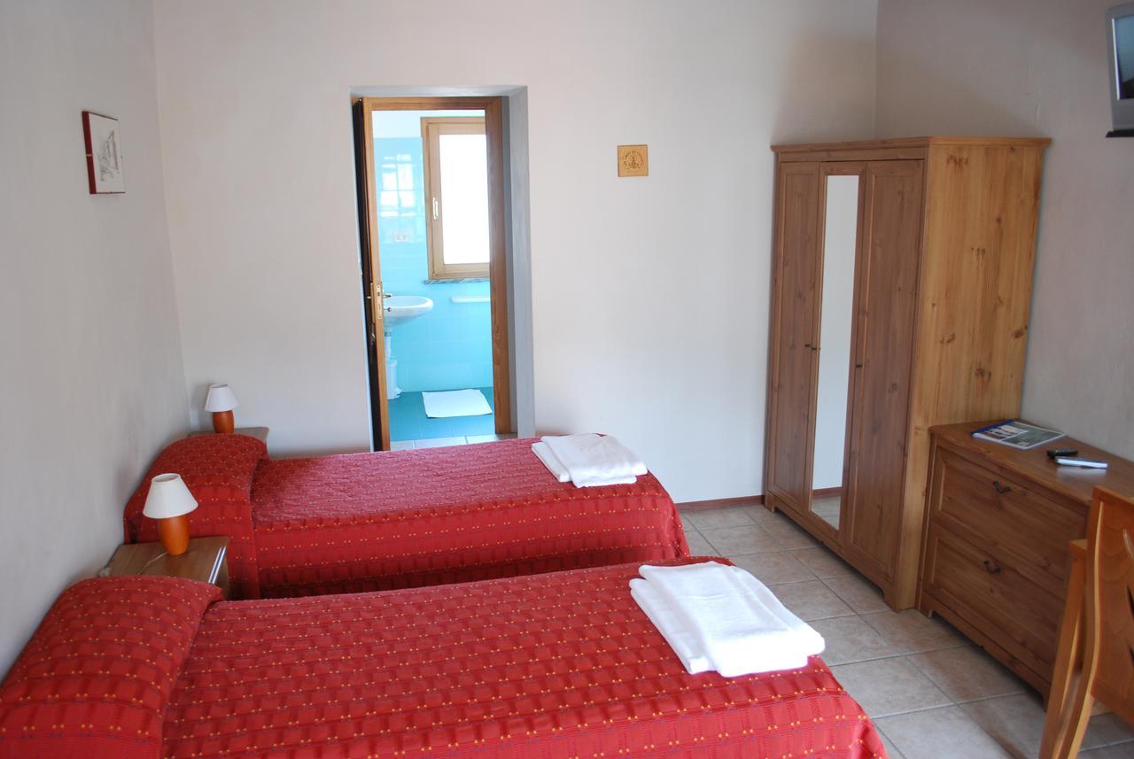 Foresteria Valdese Hotel Torre Pellice Exterior photo